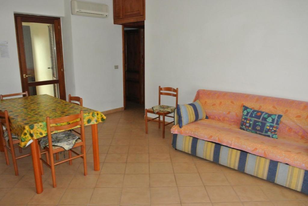 Case Vacanza Fenicotteri San Teodoro  Rum bild