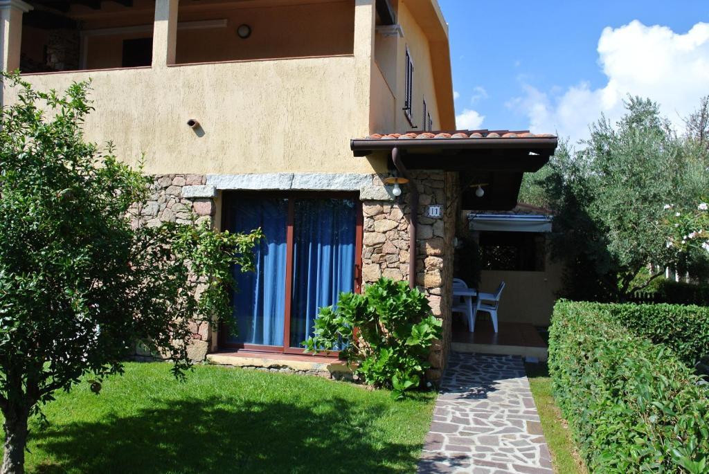 Case Vacanza Fenicotteri San Teodoro  Exteriör bild